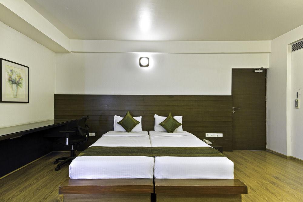 Corporate Stay Pune Exterior photo